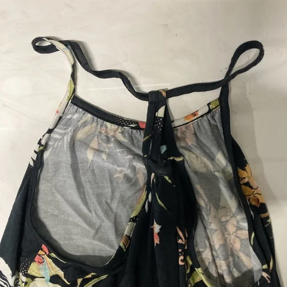 Black Floral Girl Halter Top - Picture 2 of 3